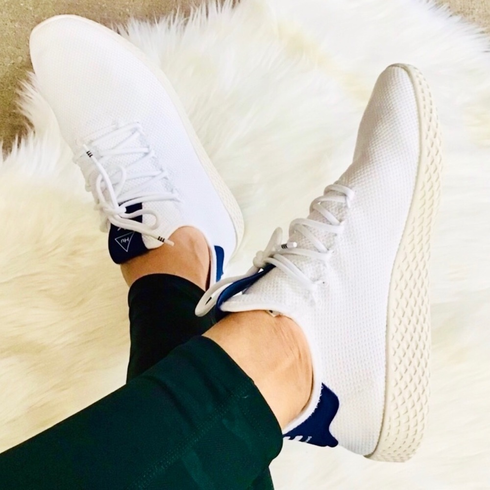 ADIDAS Originals Lace Up Sneakers - Picture 2 of 8